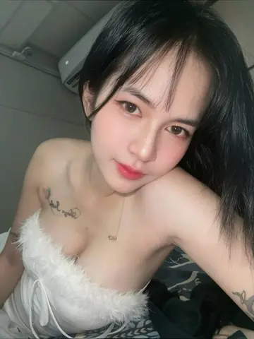 皎月 今日上班照